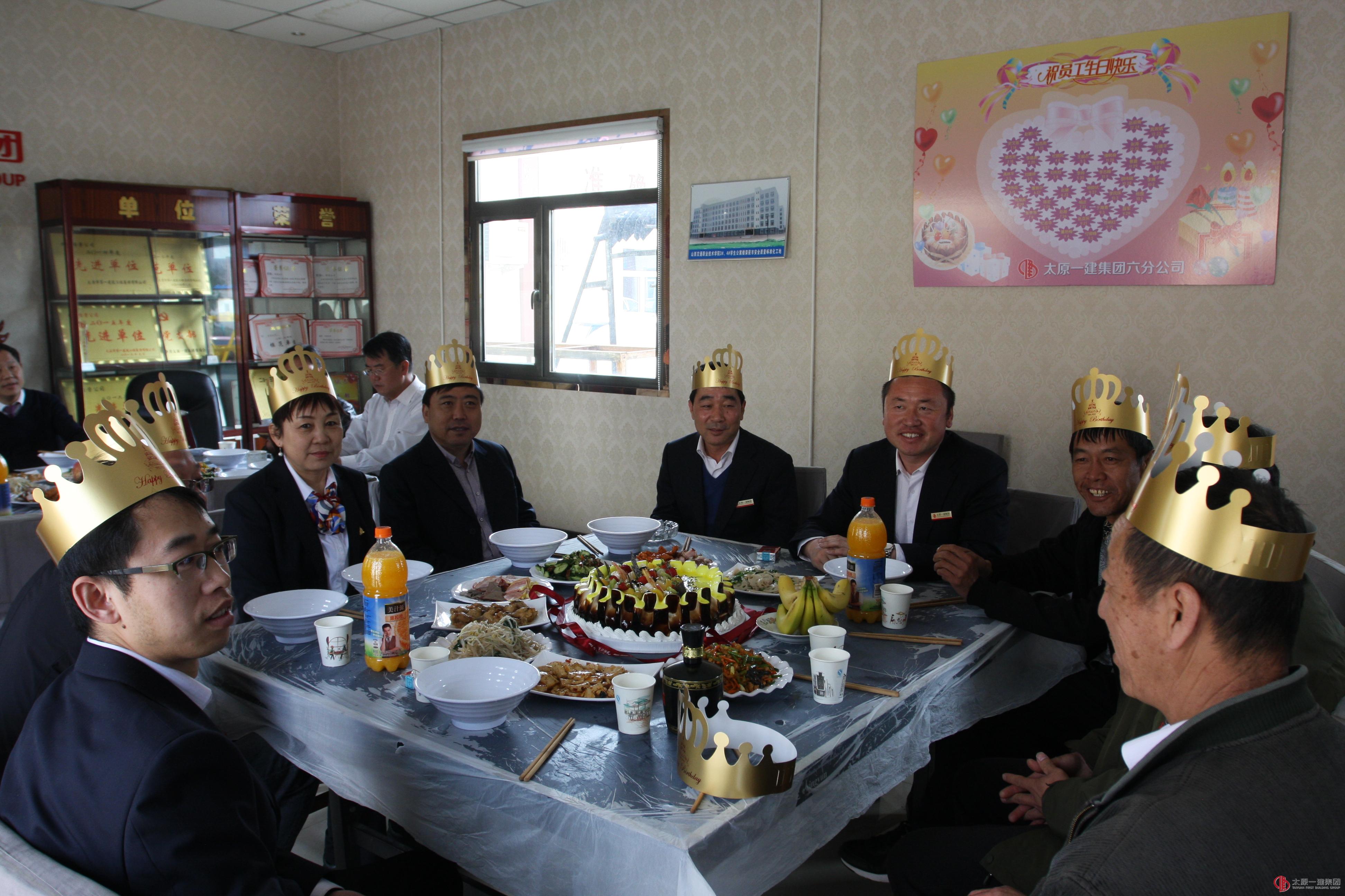 緊扣形象建設(shè)主題 打造有信仰團(tuán)隊