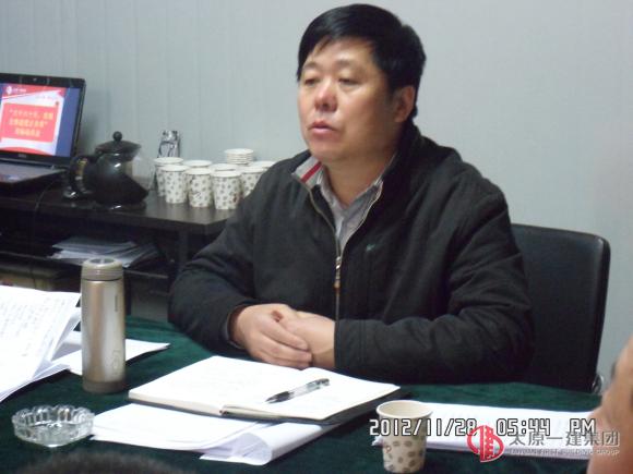 太原市第三人民醫(yī)院門診樓項(xiàng)目部召開“大干六十天，實(shí)現(xiàn)主體進(jìn)度正負(fù)零”目標(biāo)動員會